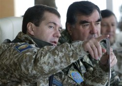 Медведев едет в Таджикистан Медведев едет в Таджикистан